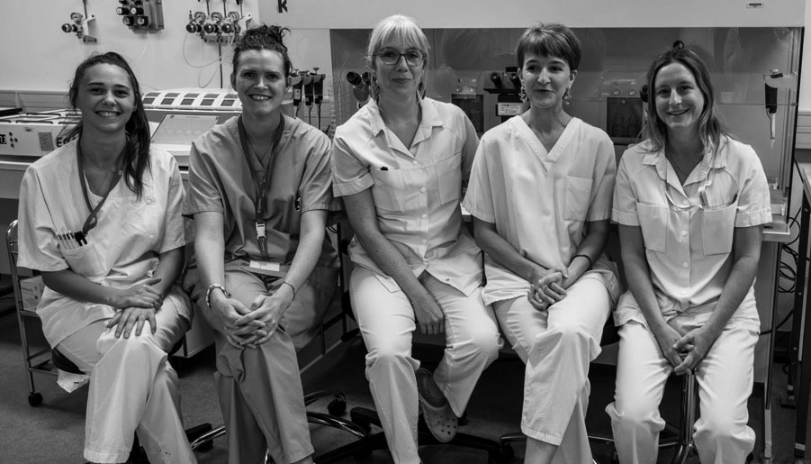techniciennes laboratoire